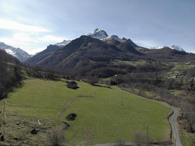 Aux D'Estaing Croises, Gite De Montagne Accessible A Tous Exterior photo