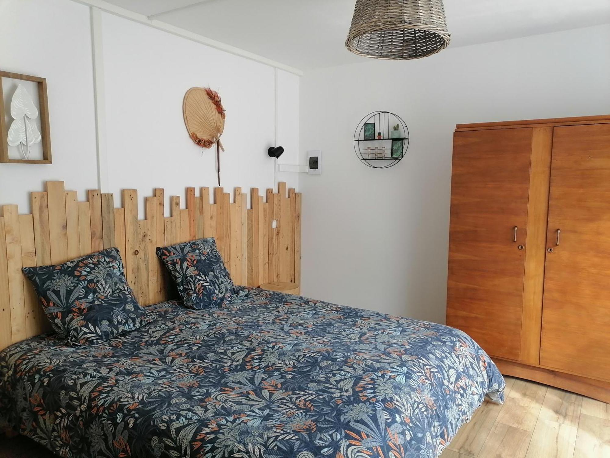 Aux D'Estaing Croises, Gite De Montagne Accessible A Tous Exterior photo